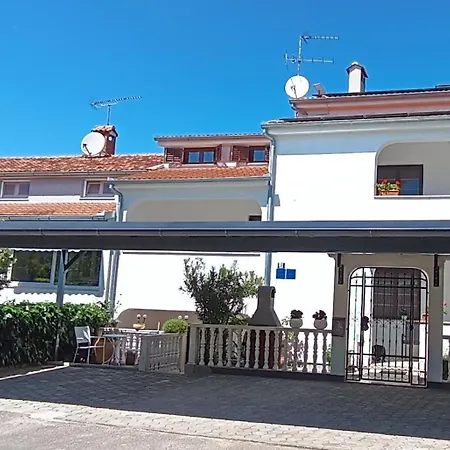 Apartments Stojakovic Porec Exterior photo